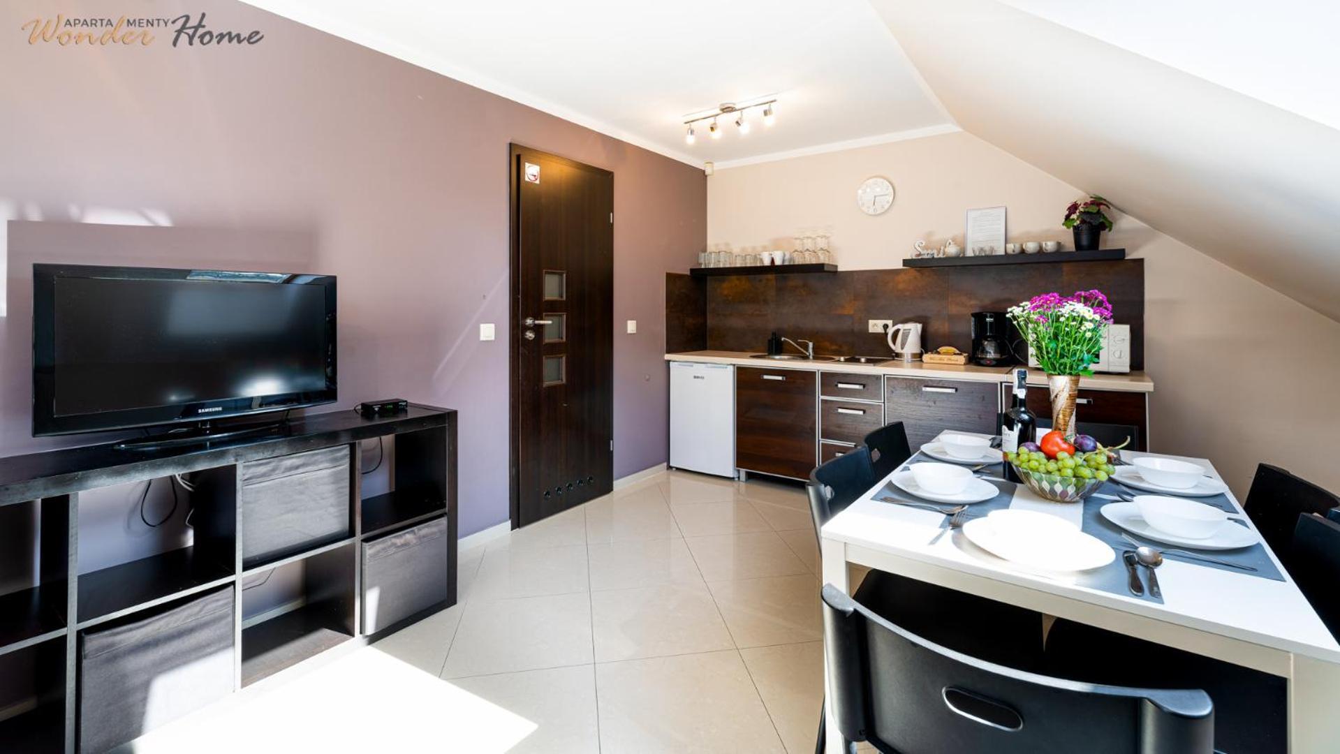 Apartamenty Czerwony Dworek - Duzy Teren Zielony, Plac Zabaw, Miejsce Na Grilla I Staw Z Mozliwoscia Wedkowania, Boisko Мыслаковице Экстерьер фото